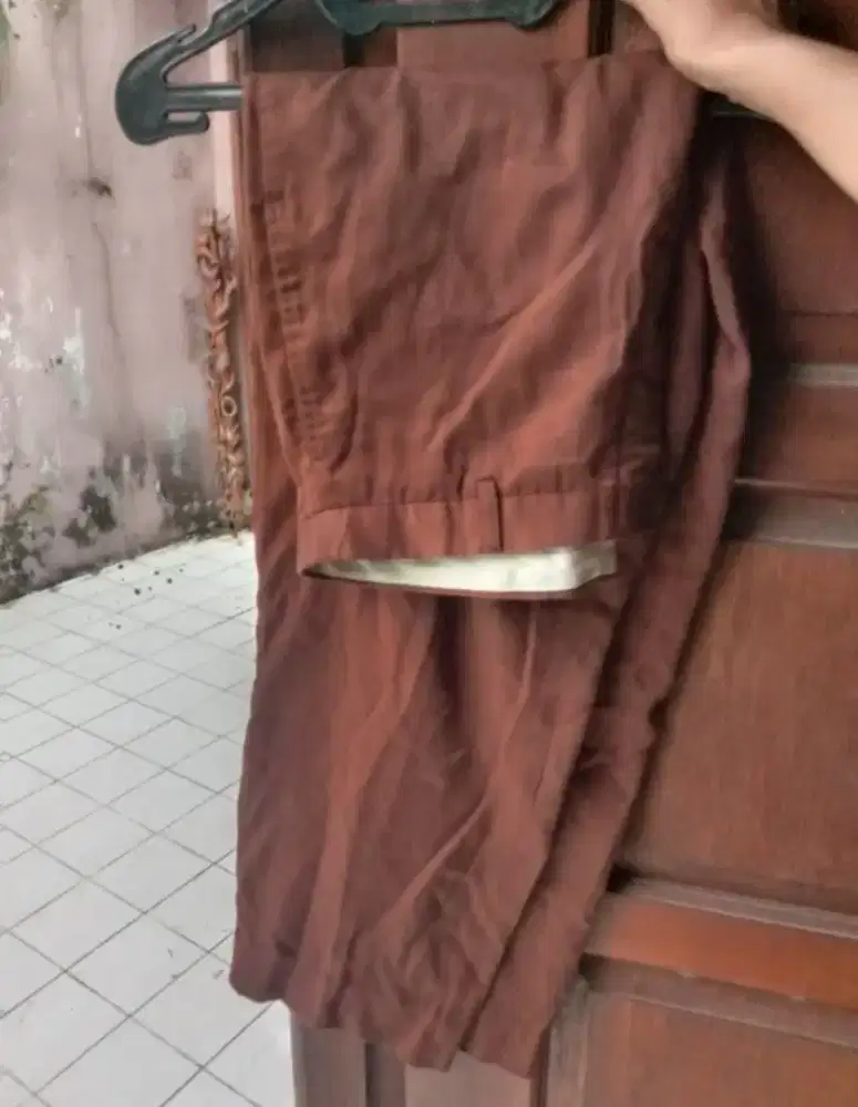 Celana cokelat bahan vintage