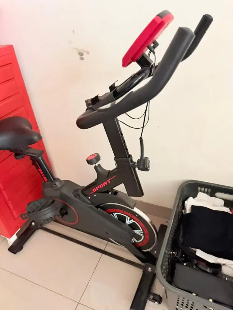 dijual sepeda statis spin bike cardio