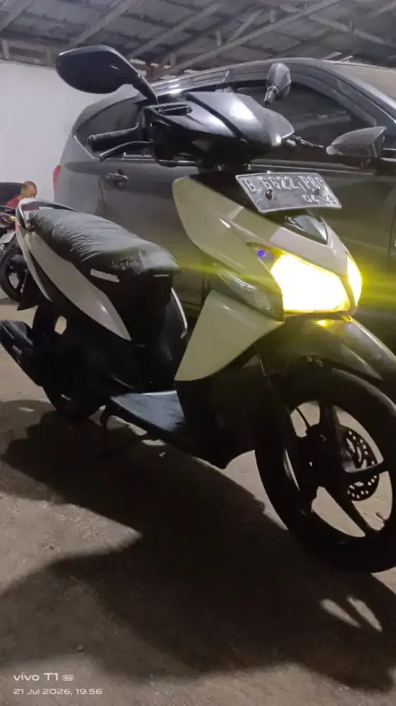 Dijual Honda Vario 2010 starter hidup