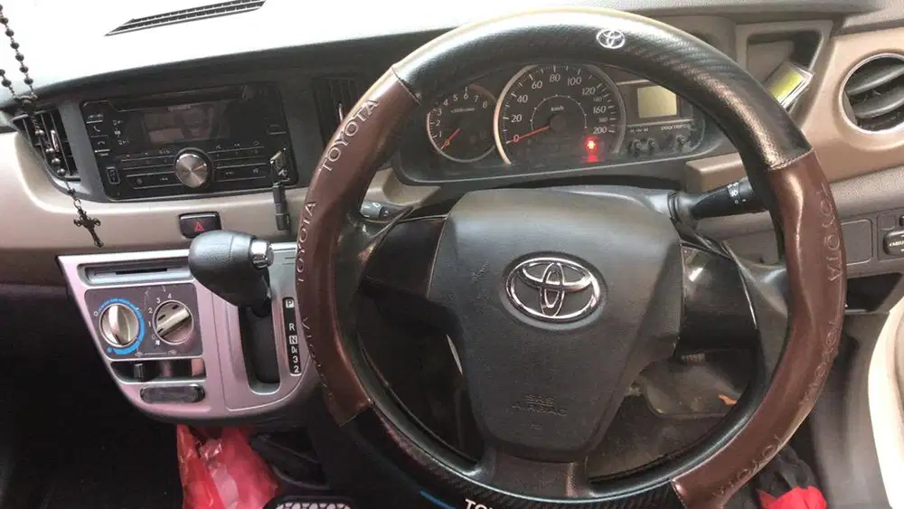 Dijual dari pemakai