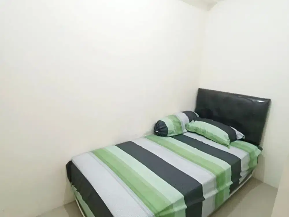 MANTEP, bisa untuk 3-4 orang di GUNAWANGSA Merr  Bagus, Furnish, Siap Huni