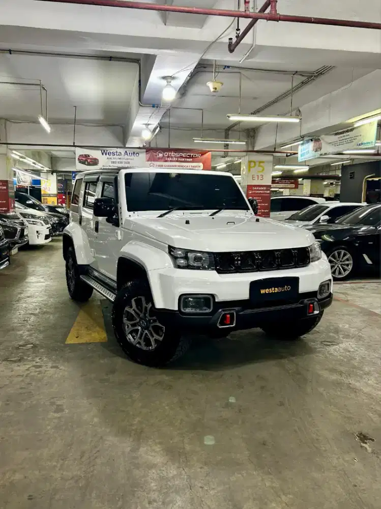 ODO 10rb BAIC BJ40 Plus 2.0L 4x4 AT 2025 nik 2024