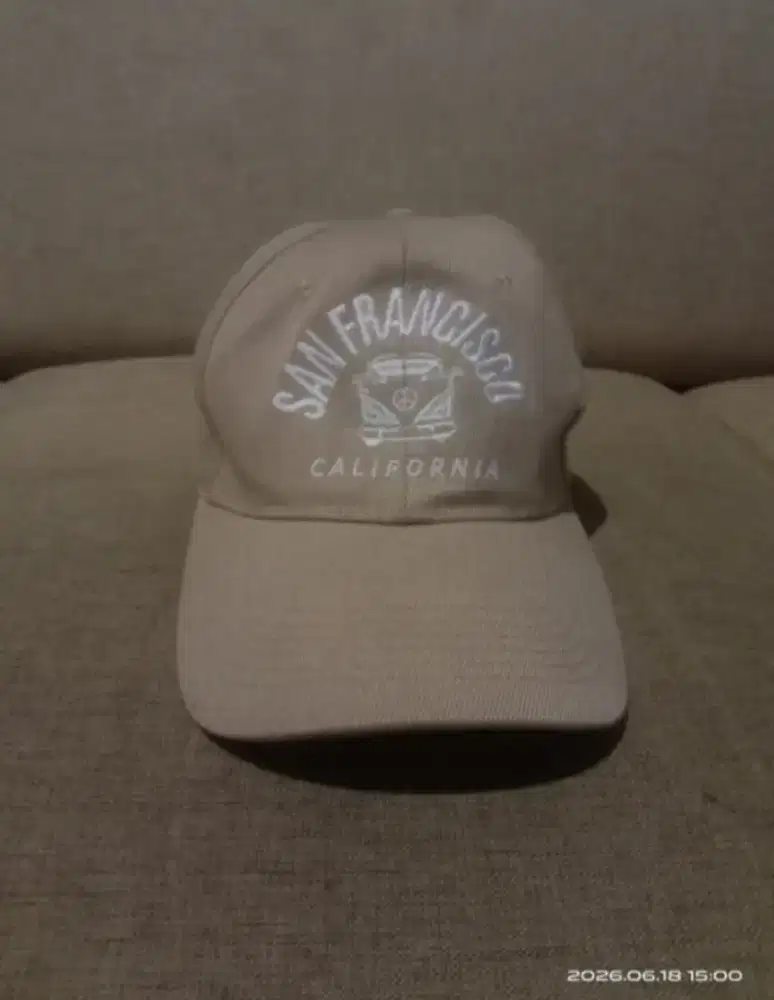 California hat beige denim