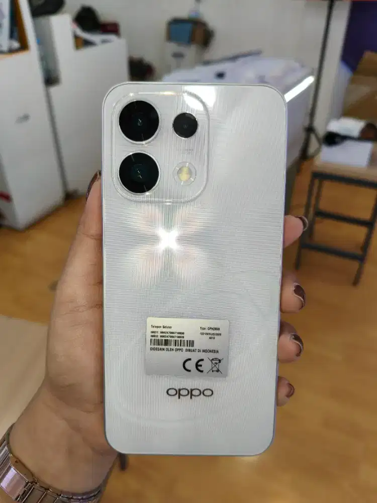 OPPO RENO TERBARU 16 SERIES