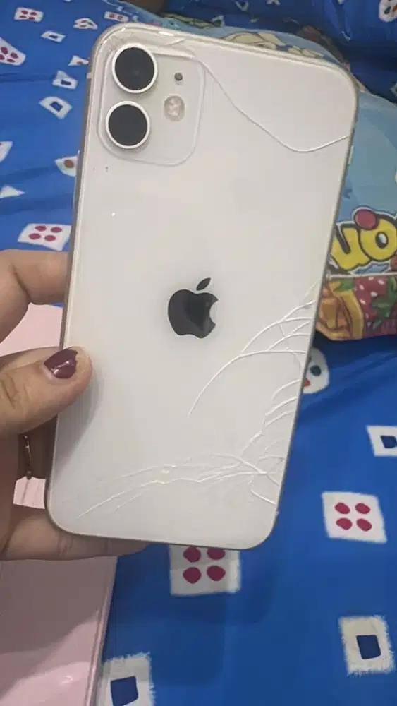 Iphone 11 64gb putih inter