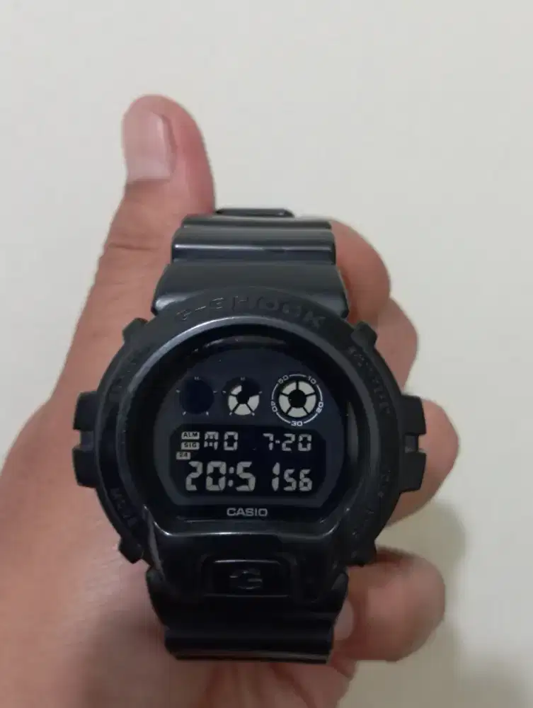 Casio Gshock DW-6900BB
