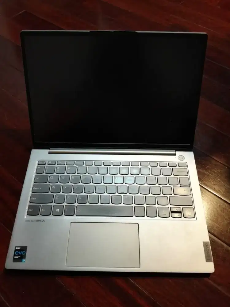 Lenovo thinkpad 13s g2 ITL core i7 gen 11 ram 16gb minus tidak ada ssd