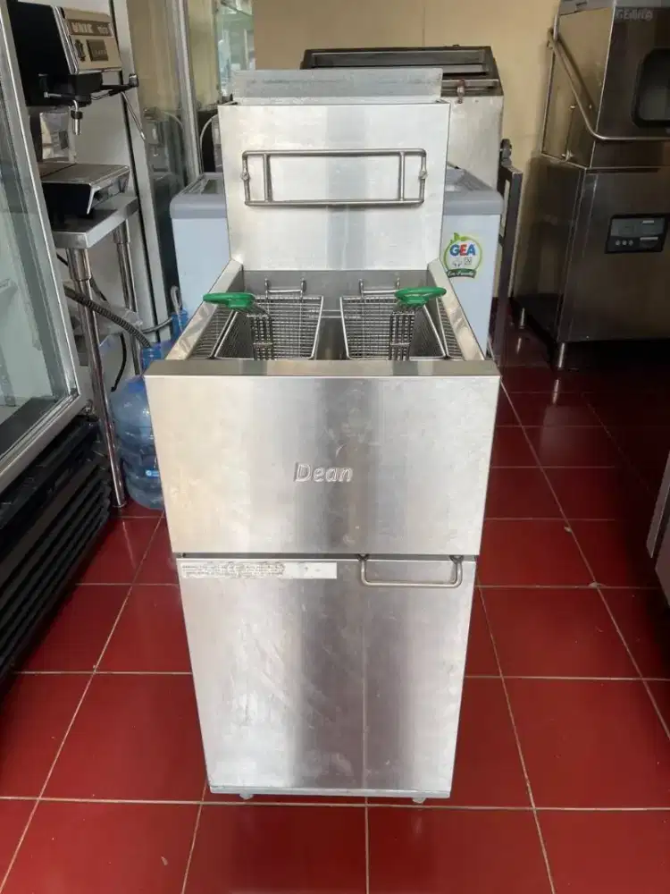 299. DEEP FRYER DEAN 

Kapasitas 20 Liter

Harga Rp.7.000.000.-