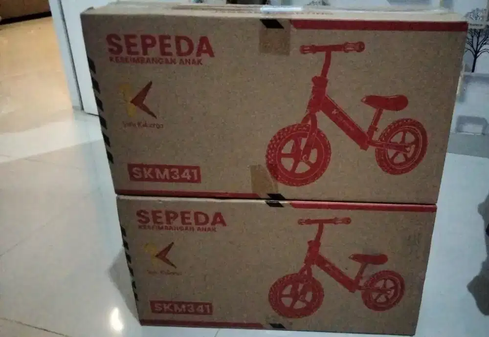sepeda keseimbangan anak