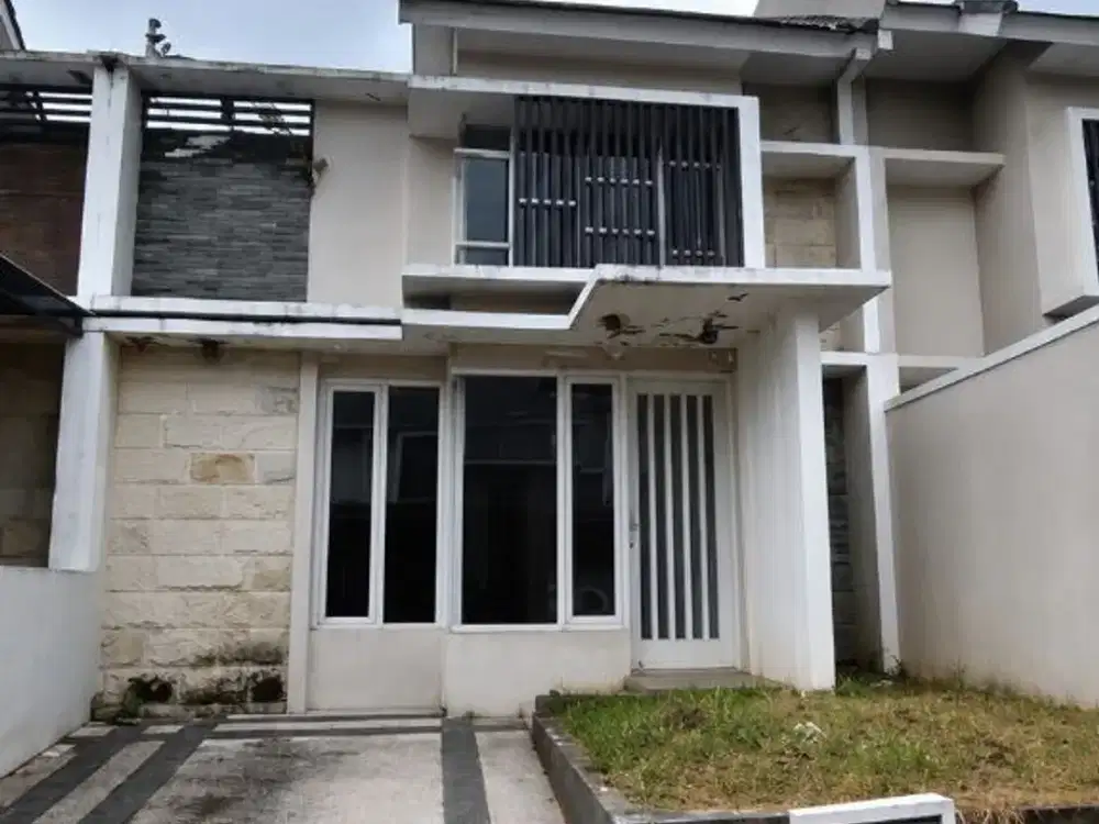 Dijual Rumah Lingkungan Tenang di Villa Dieng Residence Malang