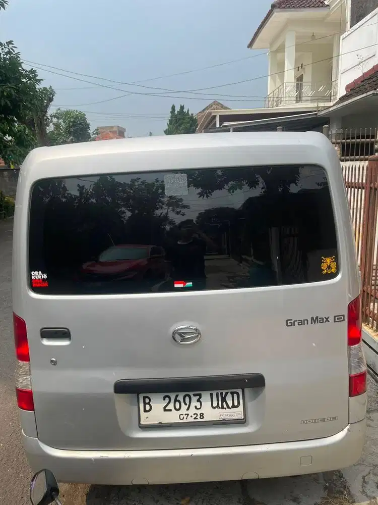 Grandmax 2018 mini bus