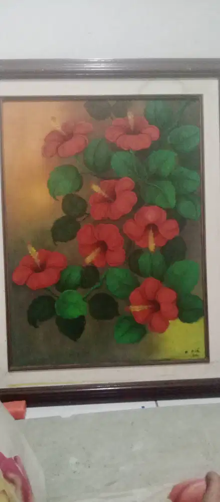 lukisan bunga kembang sepatu,kanvas ukuran 60*80 cm,ada TTD PELUKISNYA