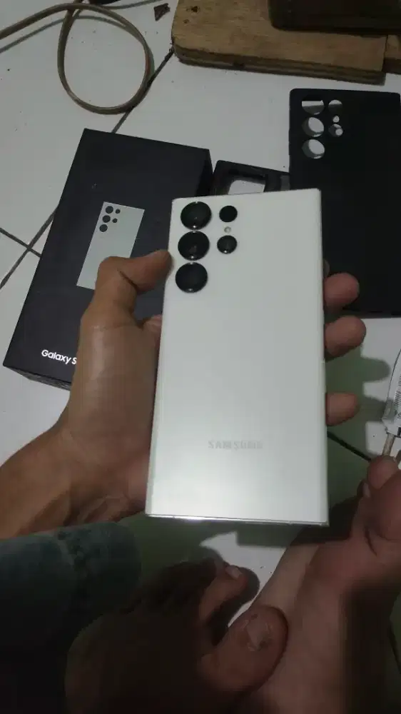 Samsung s23 ultra 12/512gb
