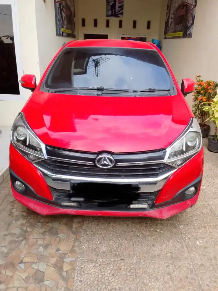 Mobil ayla 2018 manual type R tangan pertama , pakaian pribadi