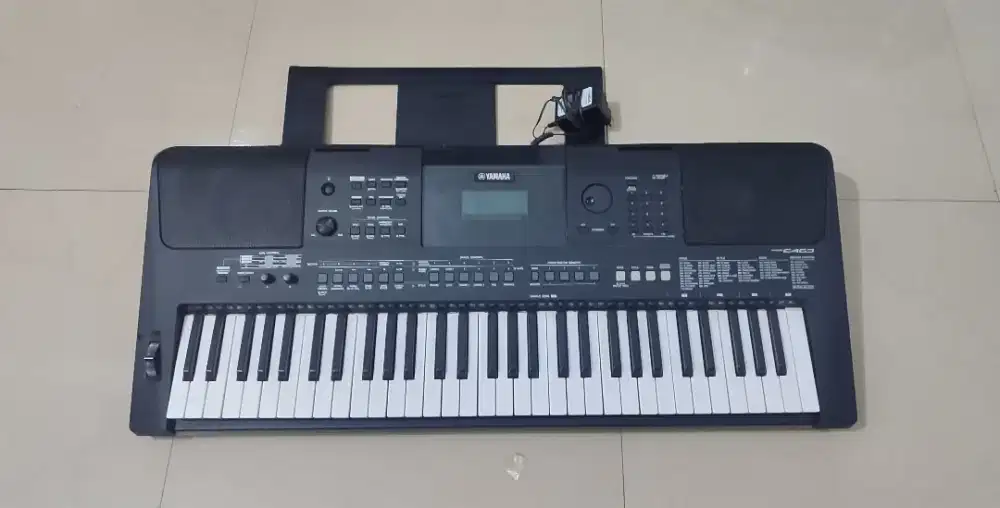 Yamaha PSR E463 bekas mulus normal