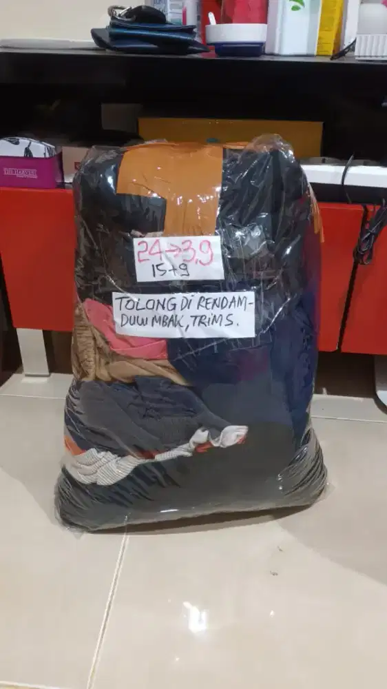 Karyawan laundry berpengalaman