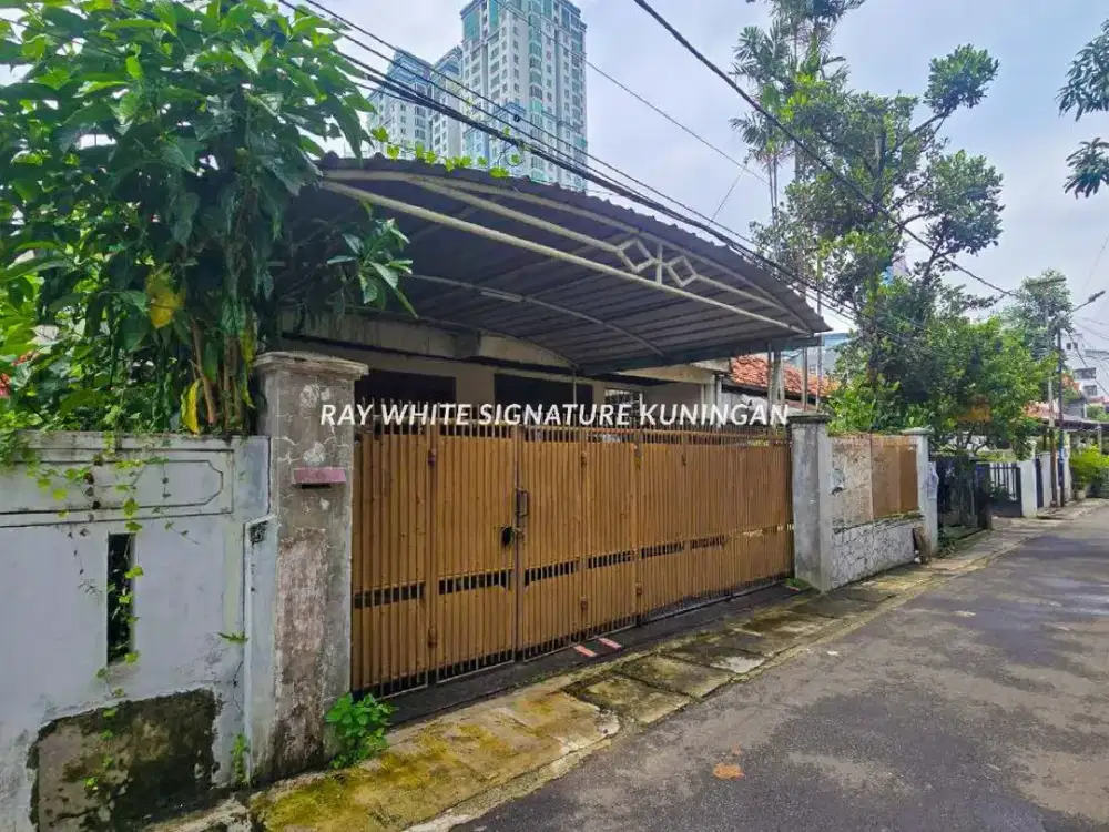 Dijual Rumah Lama Terawat di Jl. Kelud, Guntur Setiabudi Cocok Untuk Rumah Kost