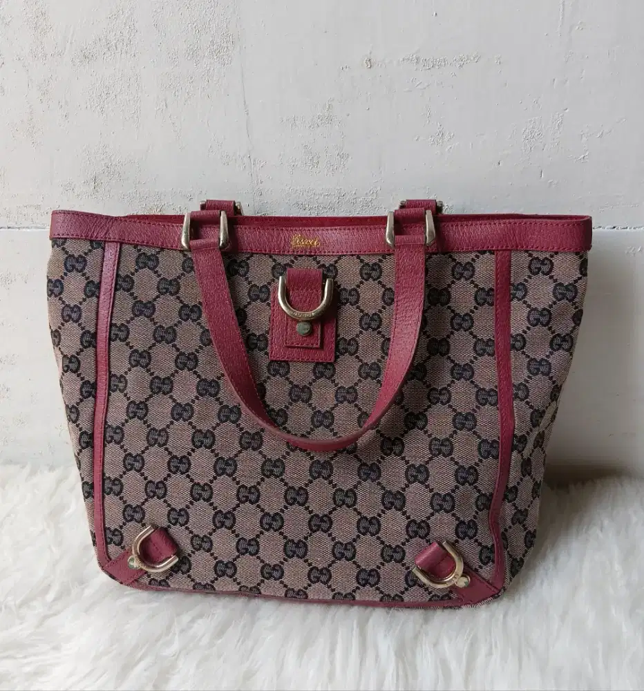 Dijual Tas Gucci Handbag Authentic