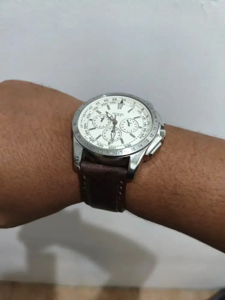 Jam tangan GUESS second ori