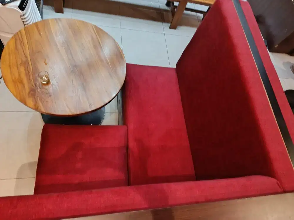Service sofa dan costum:)