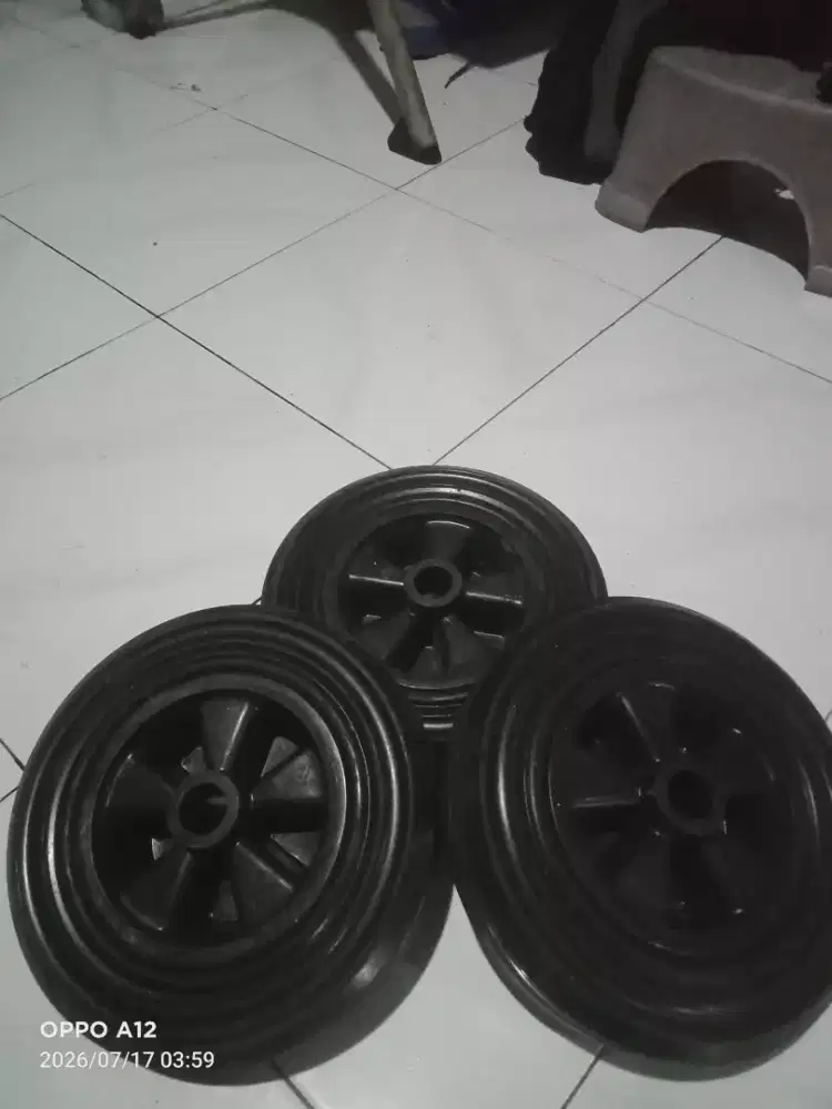 Roda karet 8inci