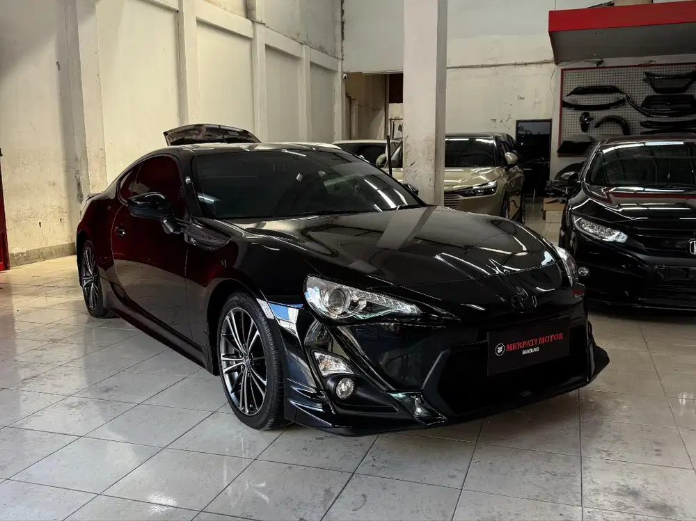 Toyota FT86 TRD AT Hitam Bandung 2012 Subaru BRZ