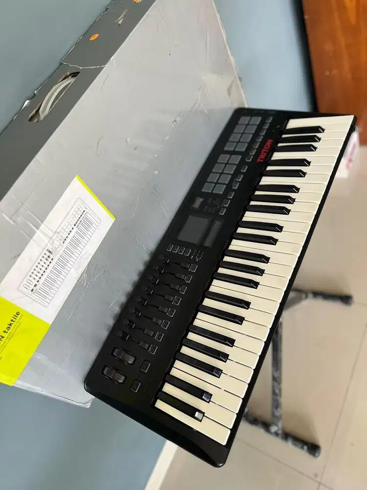 Korg Triton Taktile 49