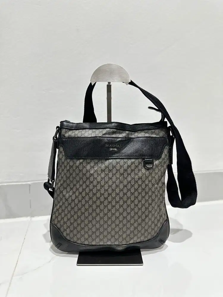 Tas selempang pria beanpole