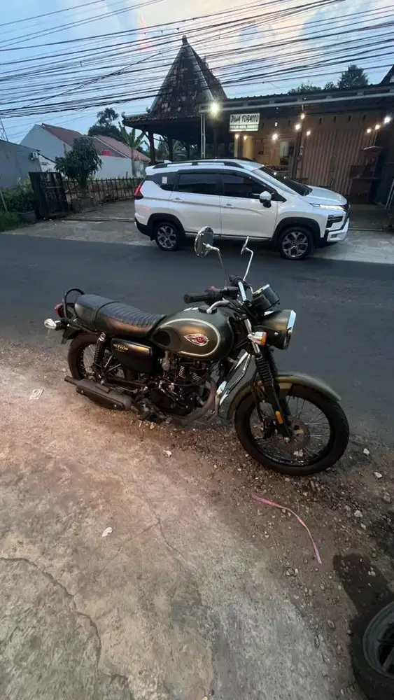 Kawasaki W175 SE 2020