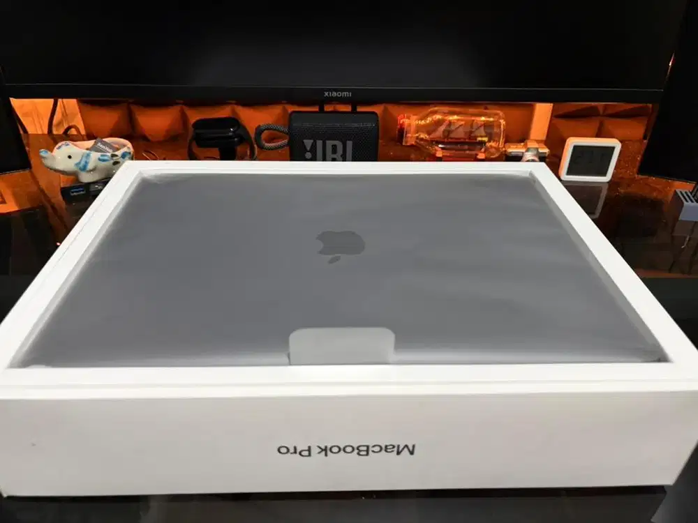 Apple Macbook Pro 13 Inch M1 8GB / 512GB Grey Ex - iBox Fullset, Murah