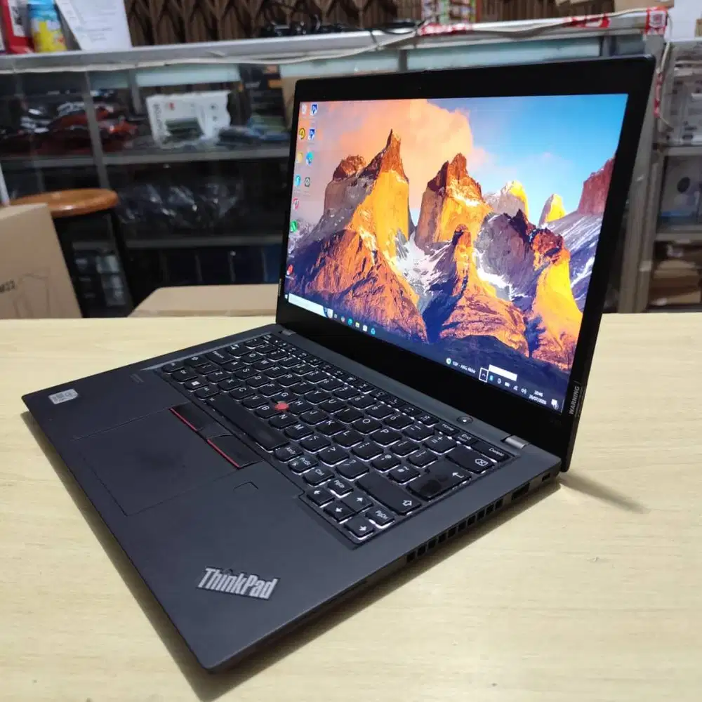 Laptop Lenovo Thinkpad X13TC Intel Core i5 Gen 10th 16/256 Touchscreen