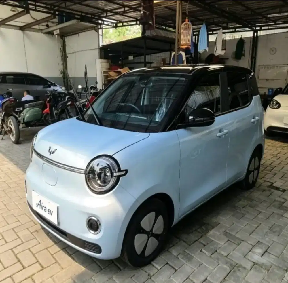 WULING AIRA EV 300 KM READY STOCK