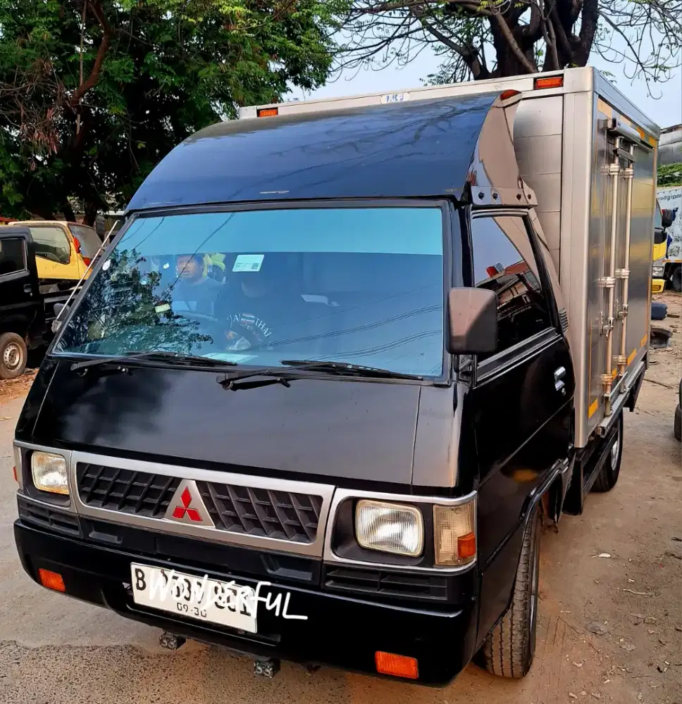Mitsubishi L300 Box alum Jumbo Ors Black Bio Solar tgn1 mulus Traga