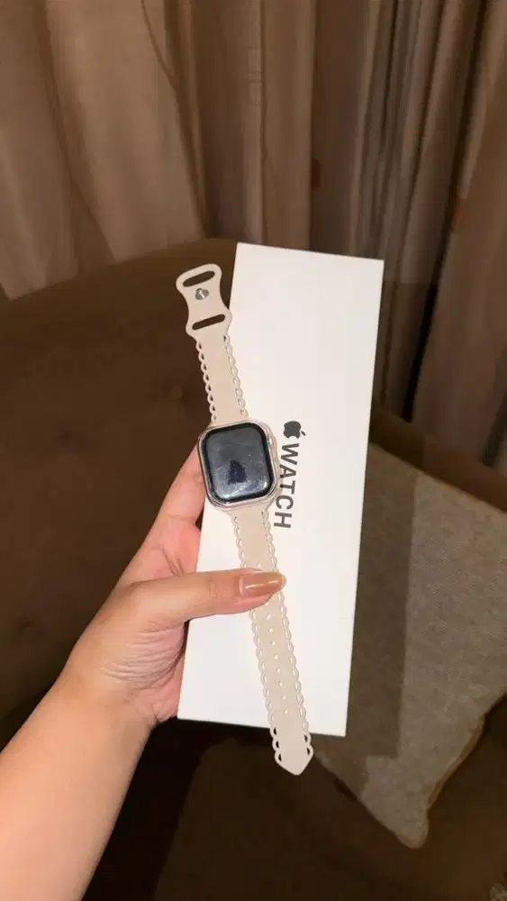 Apple Watch SE 2 Garansi On