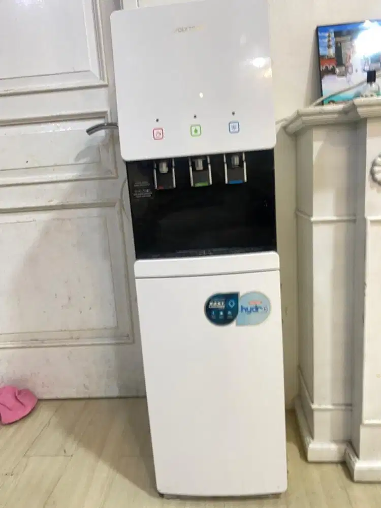 Water Dispenser galon bawah politron