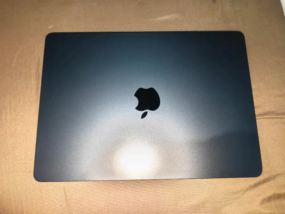 Macbook Air 13 inch M2