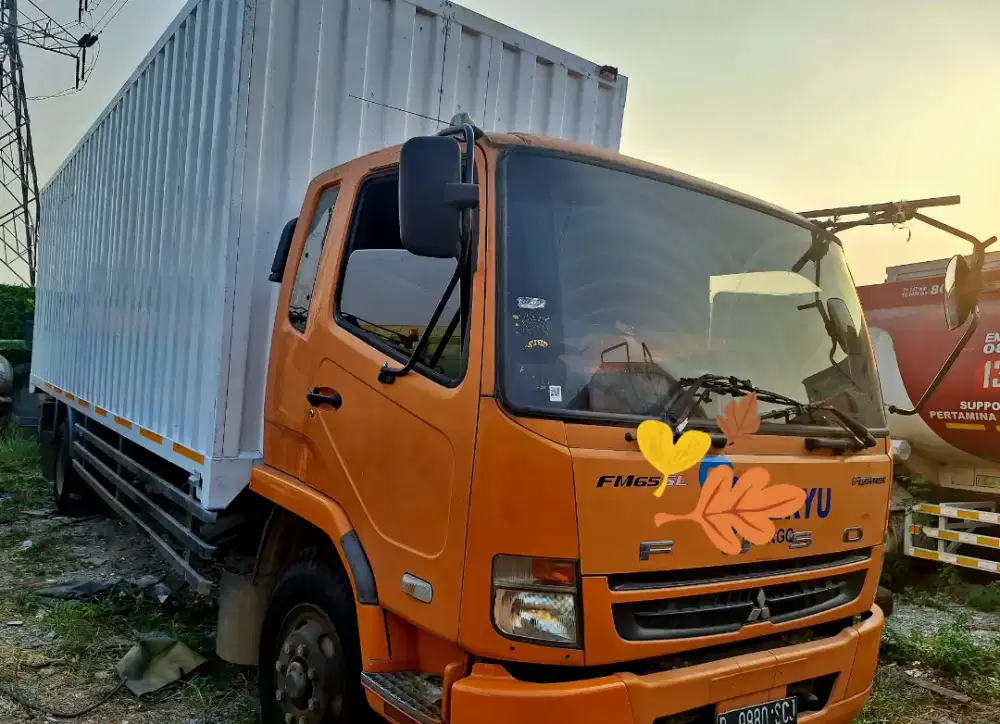 Mitsubishi Fuso 240PS SuperLong Box 8.5mtr Ors Bio Solar Hino Lohan