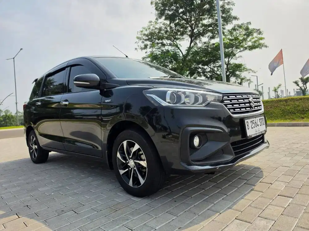 ALL NEW ERTIGA GX AT 2021 HITAM LOW KILOMTER SANGAT TERAWAT