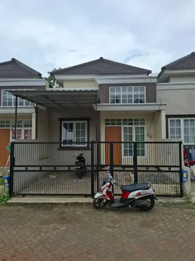 Rumah Villa ready Malang kota 350 jt