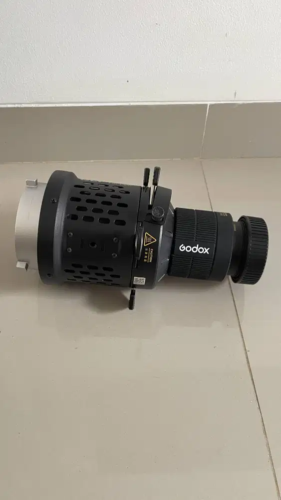 Godox BLP LED Projection Attachment Kit Bowens Mount with 85mm Lens