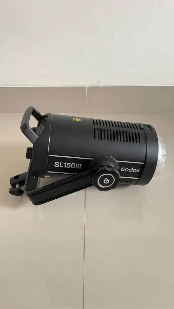 GODOX SL150 III SL150III LED Studio Light 5600K 150W Bowens Mount