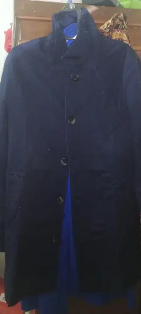 Coat Threadbare Original Navy Size M - Kondisi Bagus