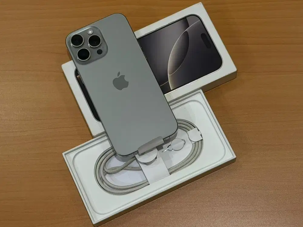 iPhone 16 Pro Max 256GB iBox BH100% CC45 1Bulan Pakai