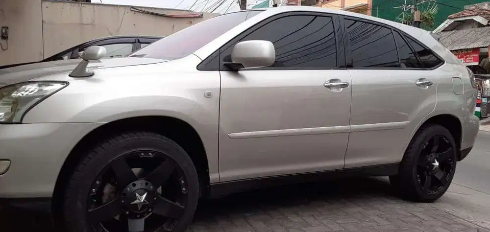 Toyota Harrier 2007