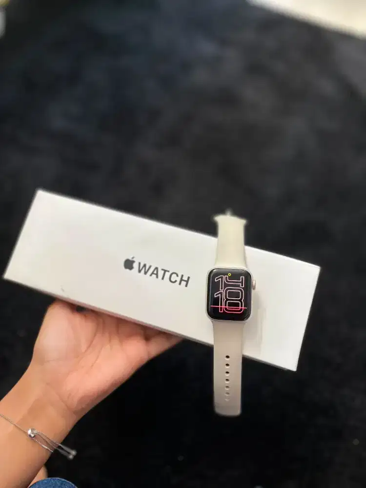 Apple watch se gen 2 40mm bh 100%