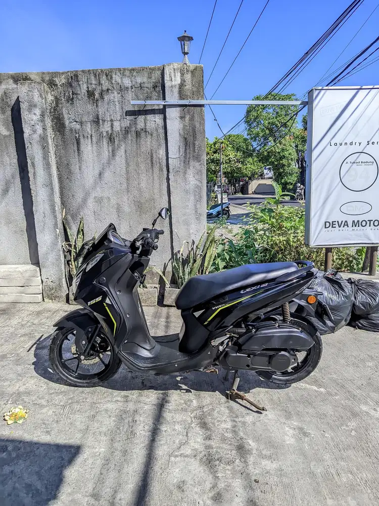 Lexi 155 hitam Deva motor