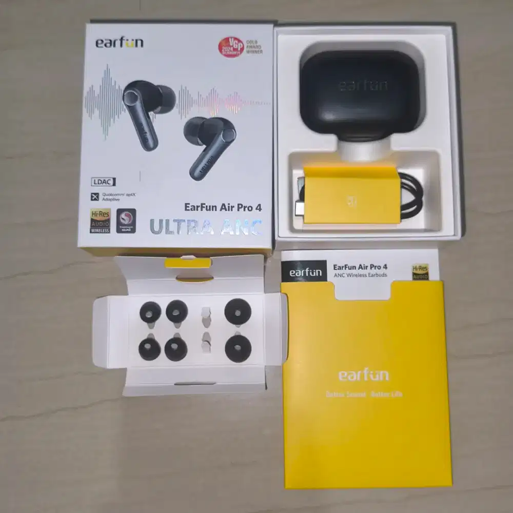 Earfun Air Pro 4