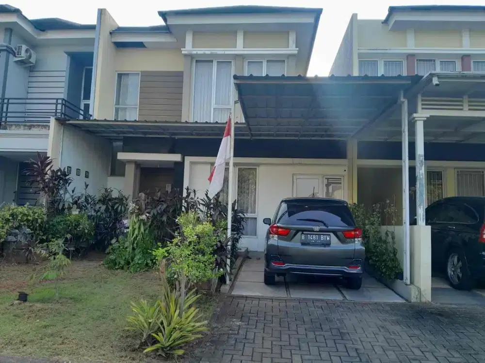 Jual Cepat Rumah Dua Lantai Tanah Luas Kota Wisata Cibubur