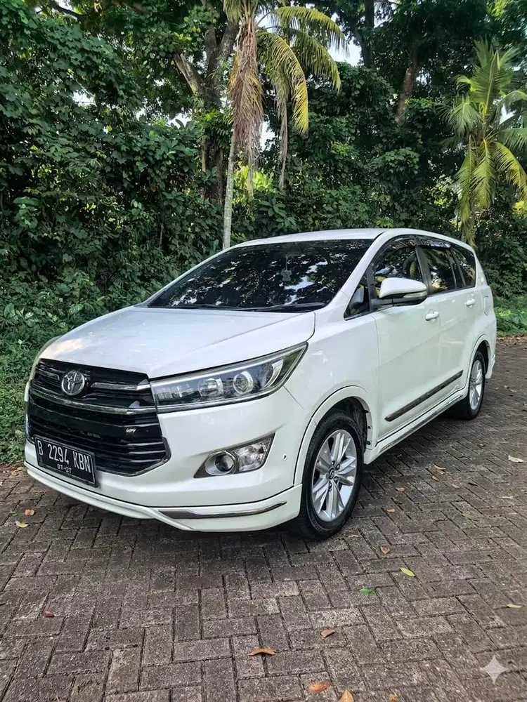 Dijual Innova Reborn q luxury upgrade venturer AT diesel unit istimewa