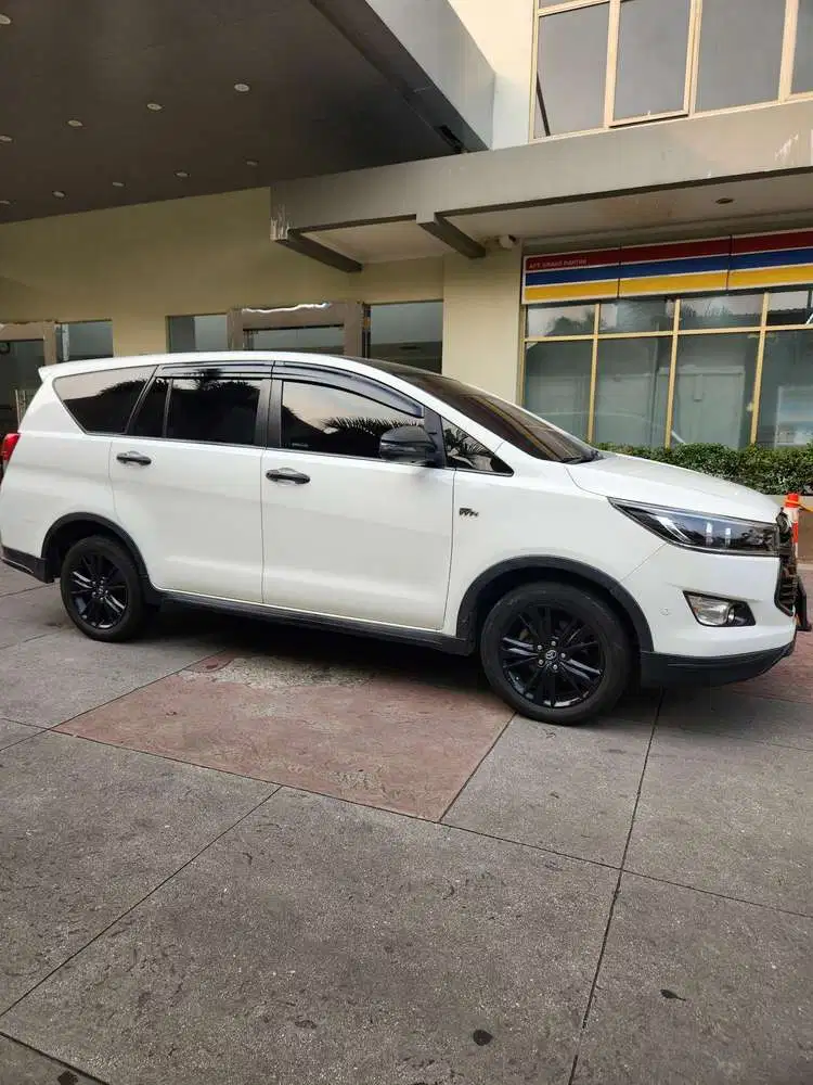Toyota Kijang Innova 2019 Bensin
